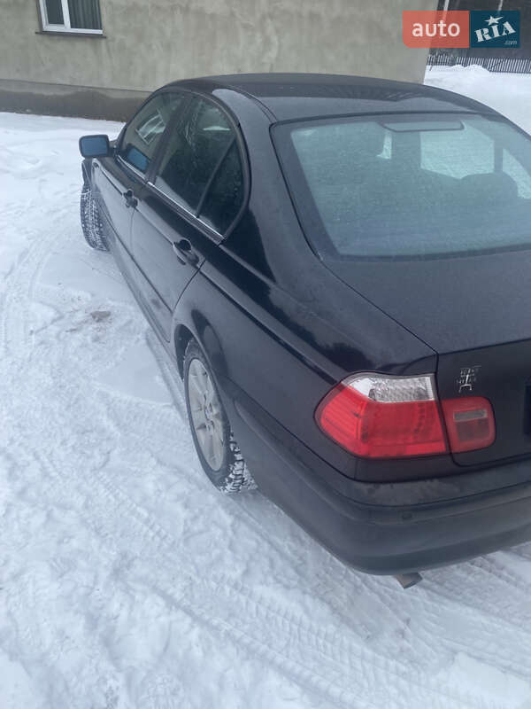 Седан BMW 3 Series 2004 в Шацке