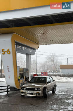Купе BMW 3 Series 1984 в Виннице