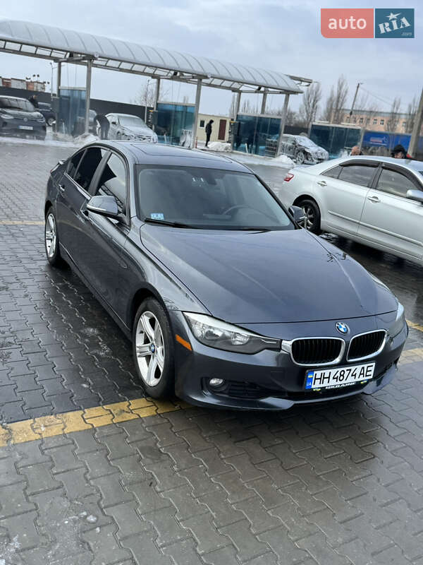 Седан BMW 3 Series 2013 в Николаеве