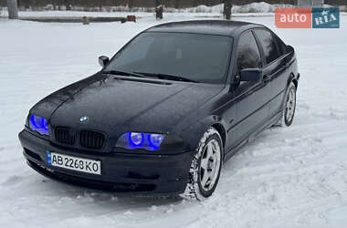 Седан BMW 3 Series 2000 в Виннице