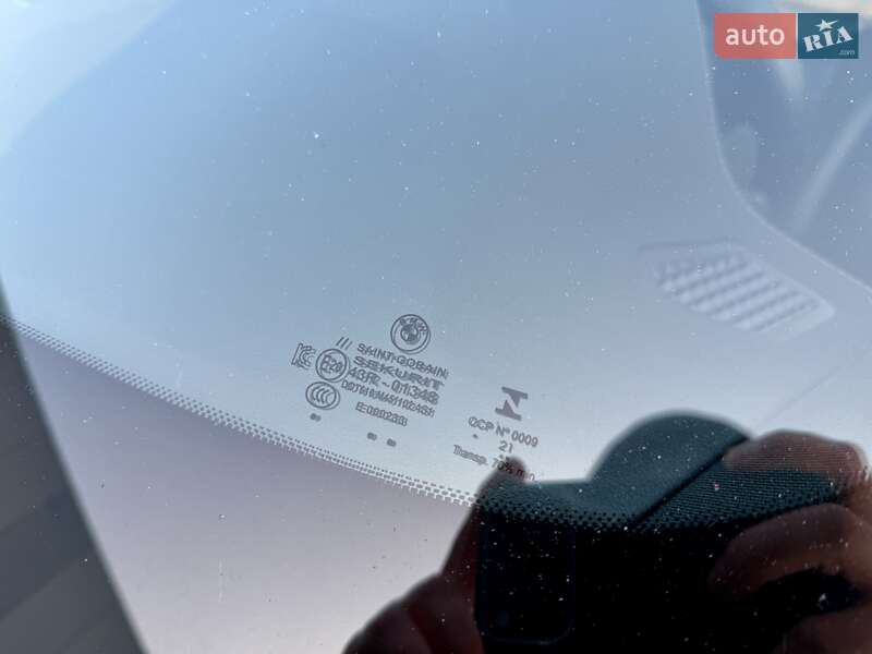 Седан BMW 3 Series 2021 в Киеве