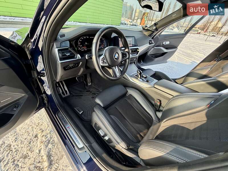 Седан BMW 3 Series 2021 в Киеве