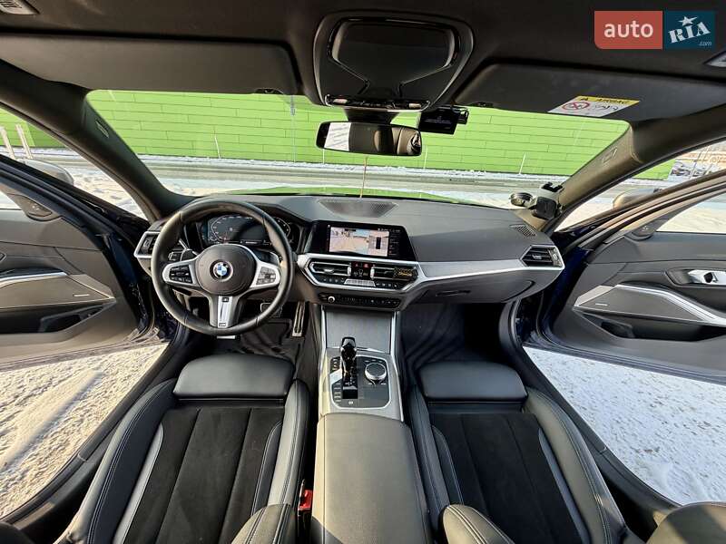 Седан BMW 3 Series 2021 в Киеве