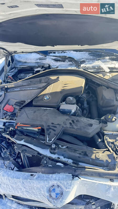 Седан BMW 3 Series 2016 в Ровно фото 18 Седан BMW 3 Series 2016 в Ровно