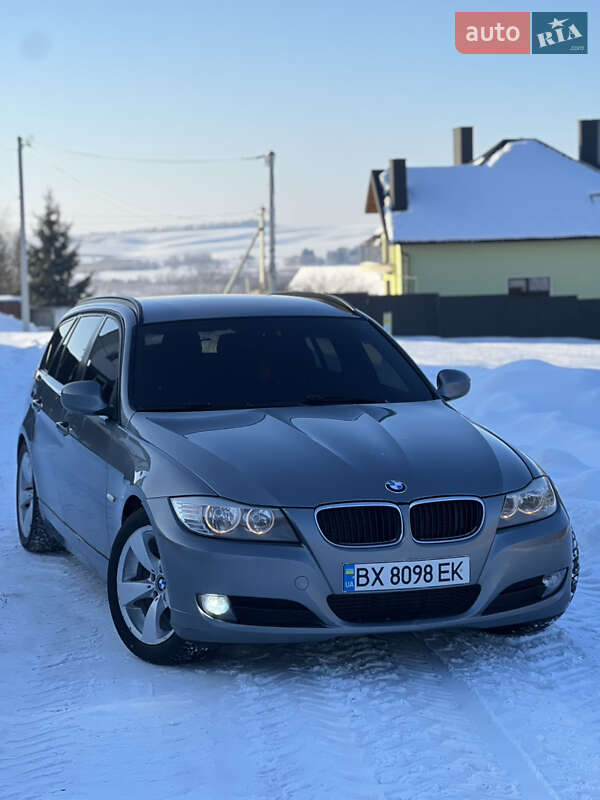 Универсал BMW 3 Series 2010 в Волочиске