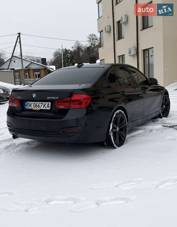 Седан BMW 3 Series 2018 в Ровно фото 3 Седан BMW 3 Series 2018 в Ровно