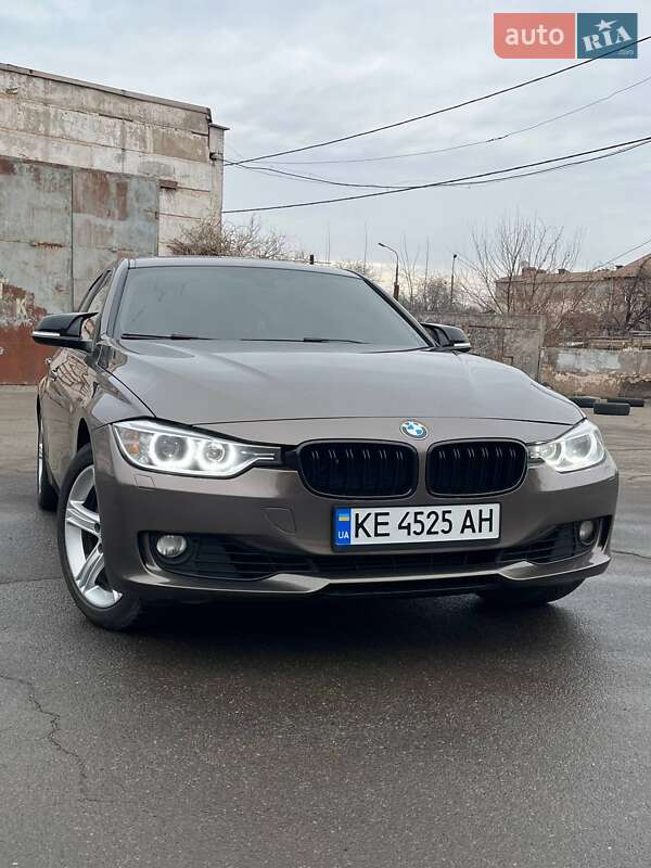 BMW 3 Series 2013 BMW 3 Series 2013