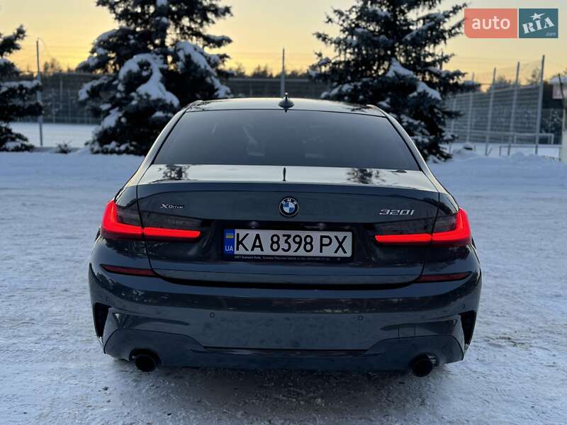 Седан BMW 3 Series 2021 в Киеве