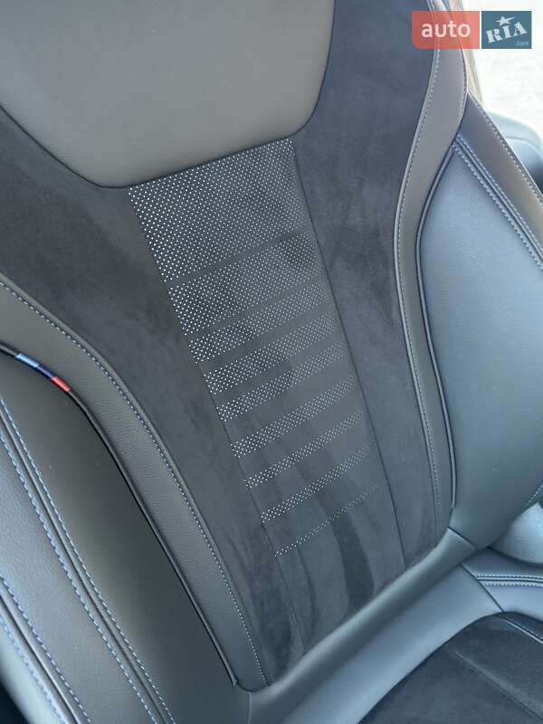 Седан BMW 3 Series 2021 в Киеве