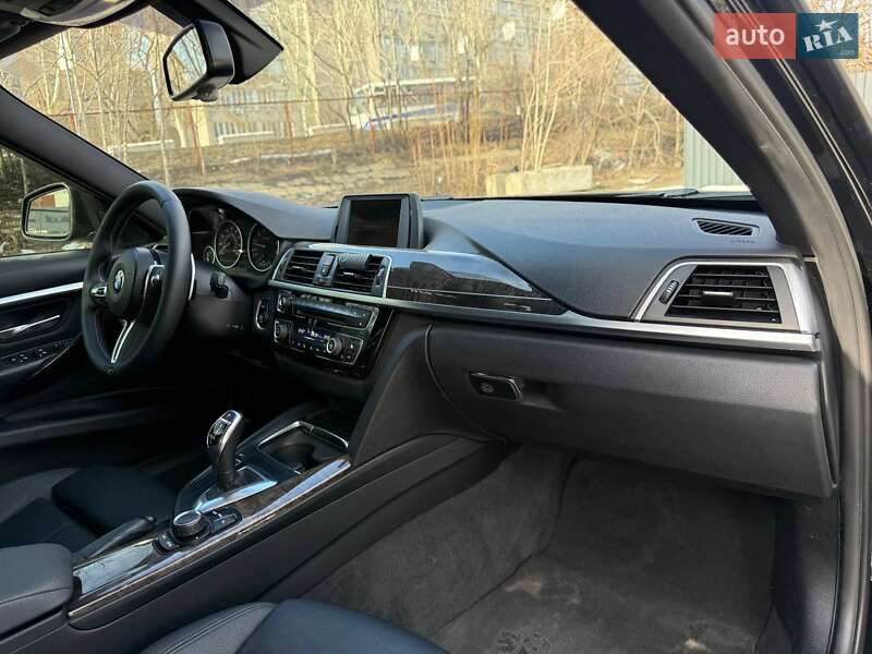 Седан BMW 3 Series 2015 в Днепре фото 13 Седан BMW 3 Series 2015 в Днепре