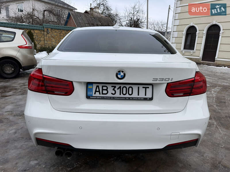 Седан BMW 3 Series 2017 в Могилев-Подольске