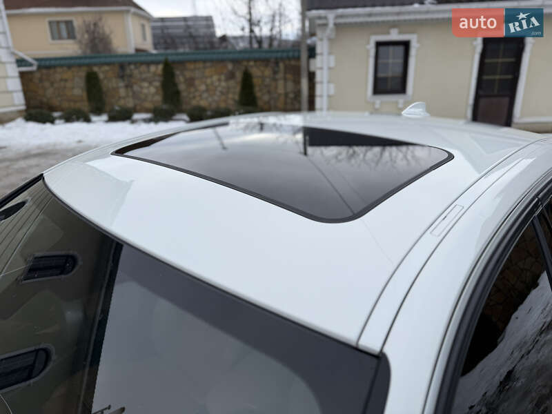 Седан BMW 3 Series 2017 в Могилев-Подольске