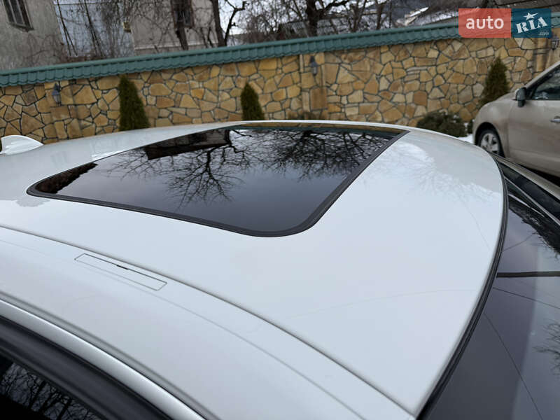 Седан BMW 3 Series 2017 в Могилев-Подольске