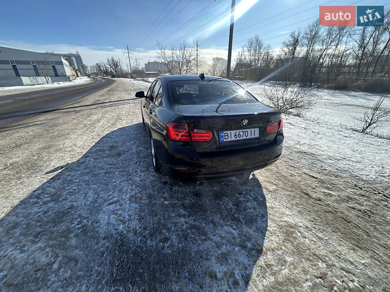 Седан BMW 3 Series 2015 в Полтаве