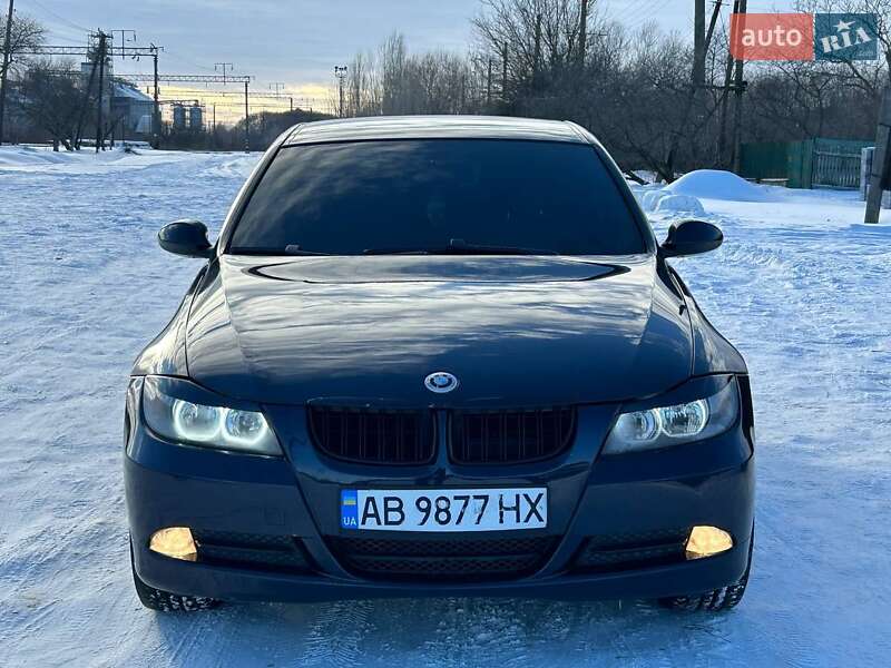 Седан BMW 3 Series 2008 в Мирополе