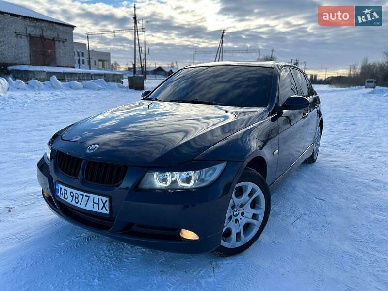 Седан BMW 3 Series 2008 в Мирополе