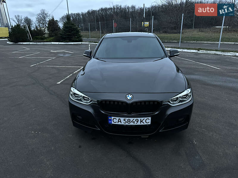 Седан BMW 3 Series 2016 в Полтаве