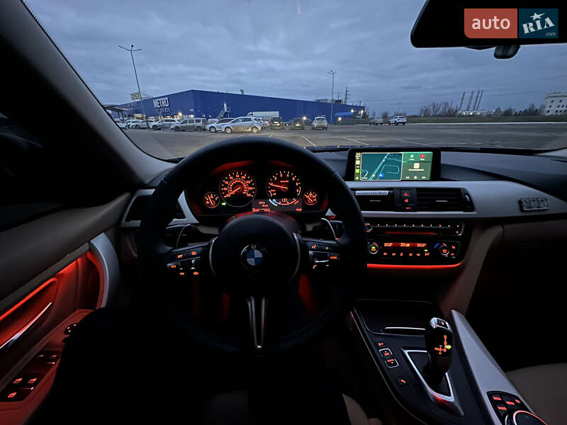 Седан BMW 3 Series 2016 в Полтаве