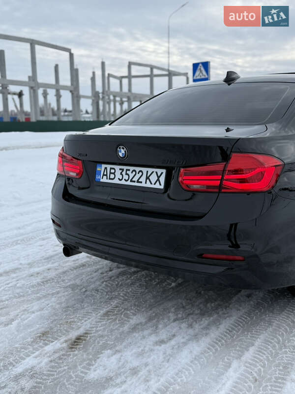 Седан BMW 3 Series 2016 в Виннице