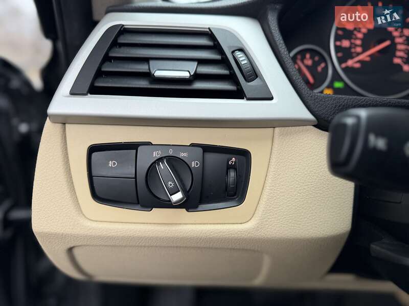 Седан BMW 3 Series 2016 в Днепре