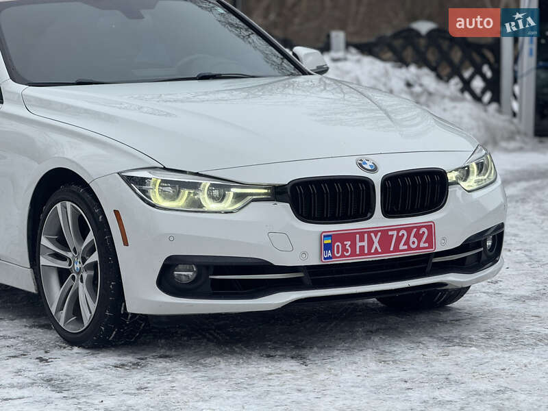 Седан BMW 3 Series 2015 в Сарнах