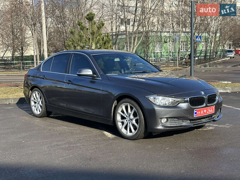 Седан BMW 3 Series 2014 в Кременчуге