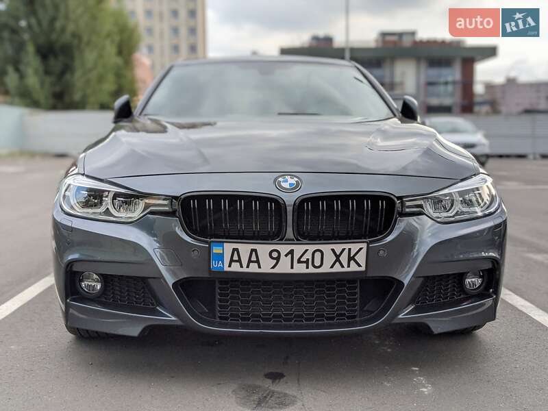 Седан BMW 3 Series 2017 в Киеве