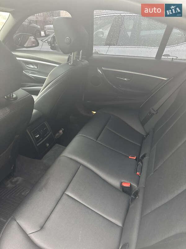 Седан BMW 3 Series 2017 в Киеве фото 9 Седан BMW 3 Series 2017 в Киеве