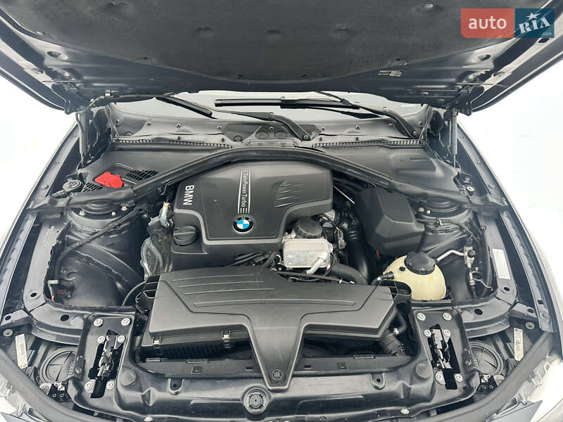 Седан BMW 3 Series 2014 в Умани