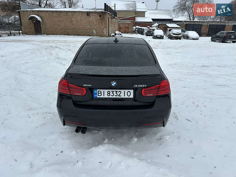 Седан BMW 3 Series 2017 в Полтаве