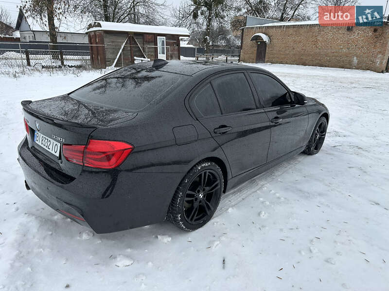 Седан BMW 3 Series 2017 в Полтаве
