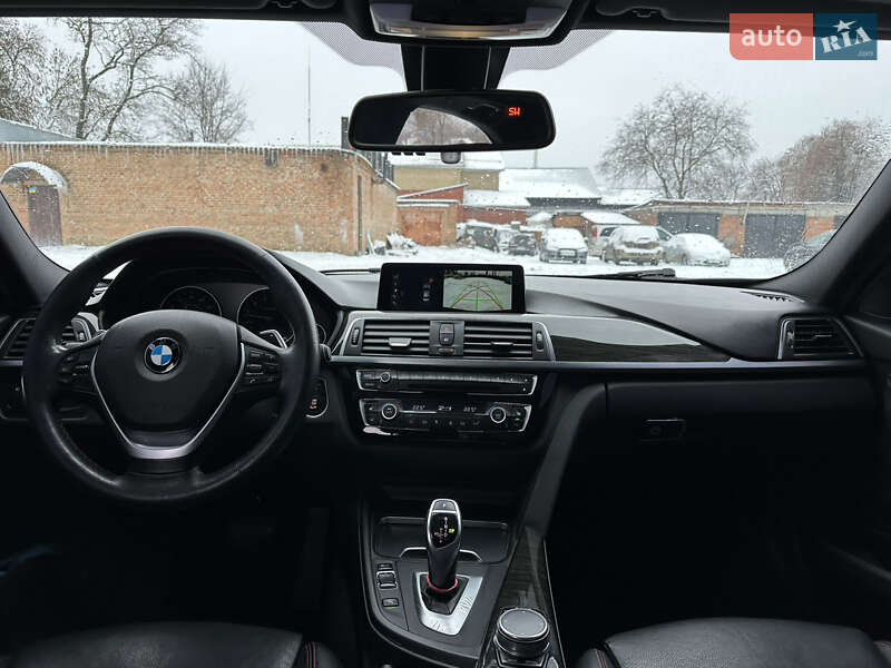 Седан BMW 3 Series 2017 в Полтаве