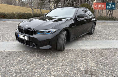 Седан BMW 3 Series 2020 в Дніпрі