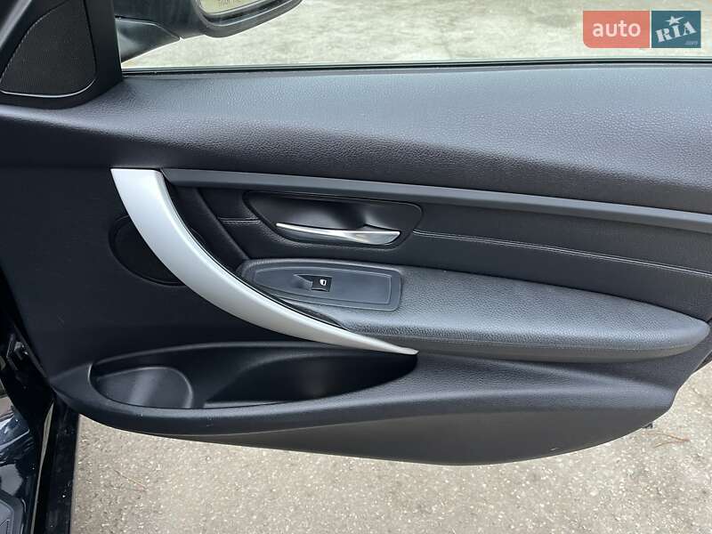 Седан BMW 3 Series 2012 в Киеве фото 10 Седан BMW 3 Series 2012 в Киеве