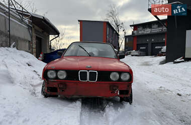 Купе BMW 3 Series 1988 в Киеве