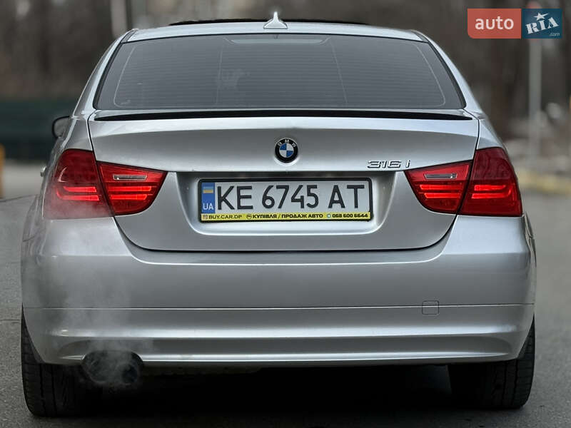 Седан BMW 3 Series 2010 в Днепре фото 4 Седан BMW 3 Series 2010 в Днепре