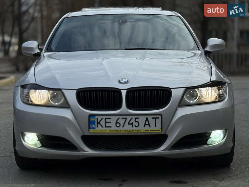 Седан BMW 3 Series 2010 в Днепре фото 8 Седан BMW 3 Series 2010 в Днепре