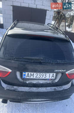 Универсал BMW 3 Series 2005 в Хорошеве