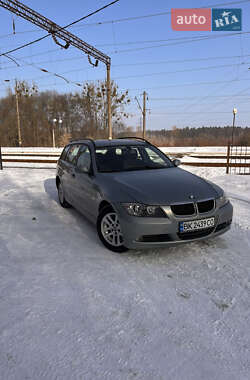 Универсал BMW 3 Series 2006 в Винниках