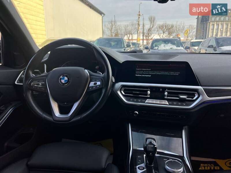 Седан BMW 3 Series 2019 в Ивано-Франковске