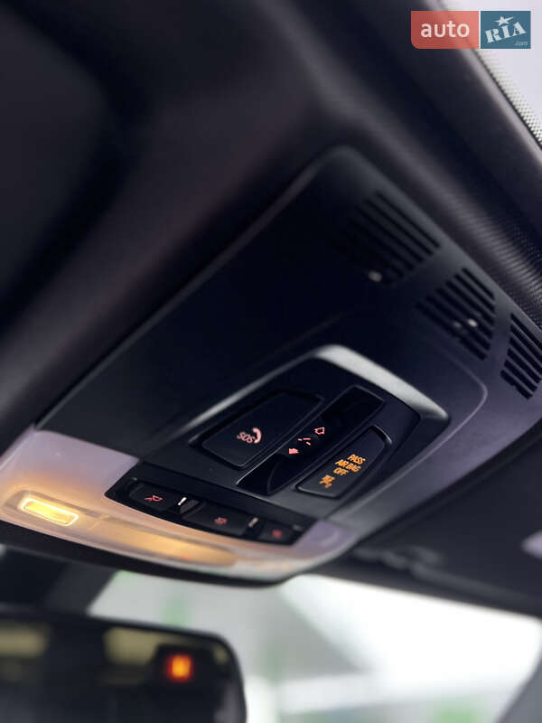 Седан BMW 3 Series 2016 в Золочеве фото 14 Седан BMW 3 Series 2016 в Золочеве