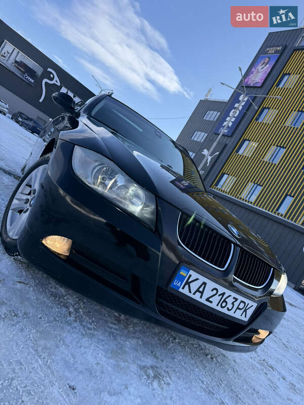 Универсал BMW 3 Series 2008 в Киеве