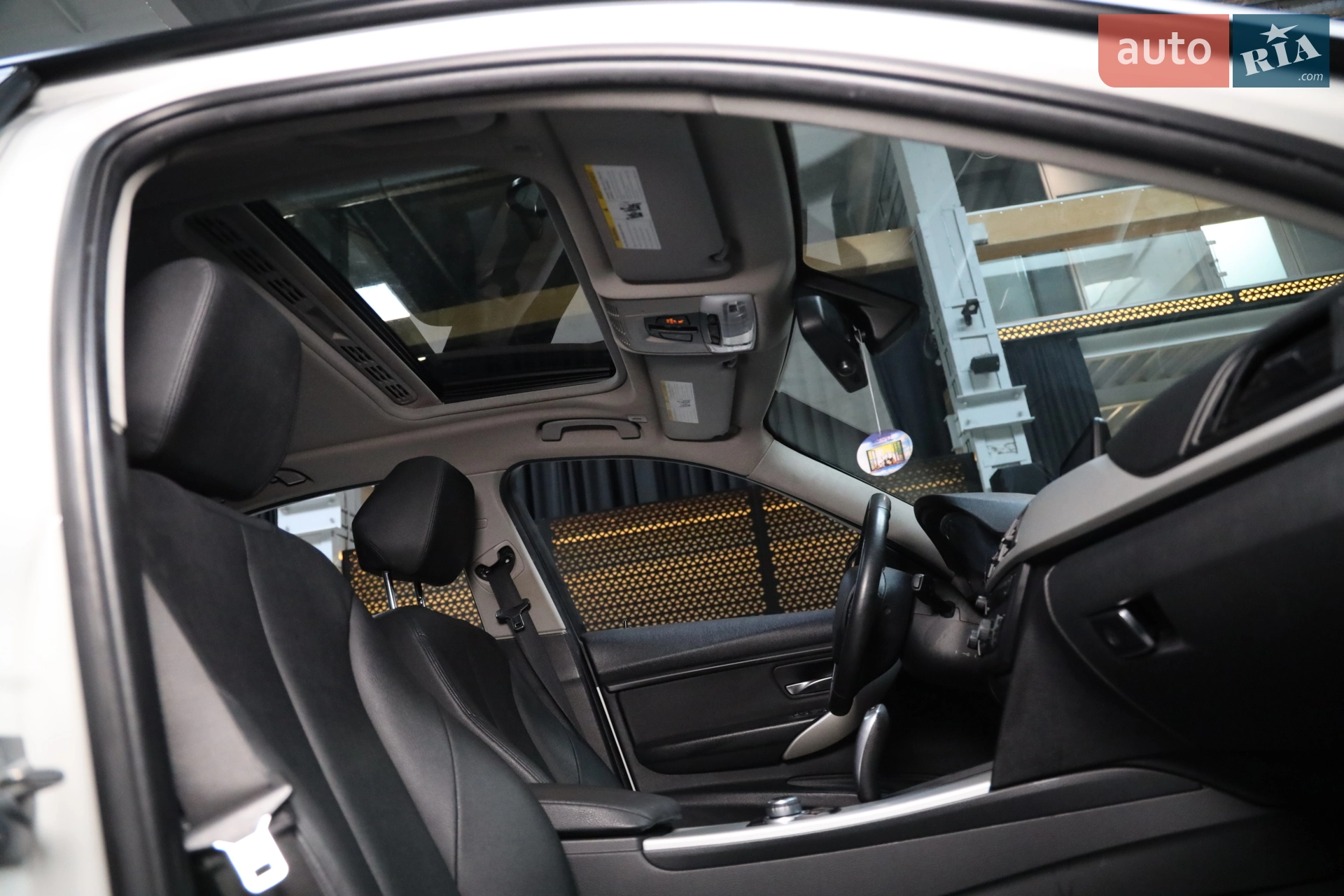 2013 BMW 3er - мініатюра 39