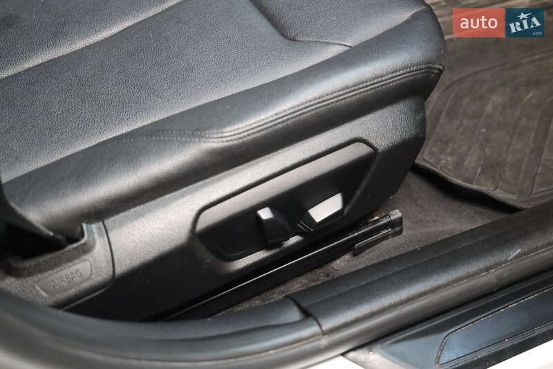Седан BMW 3 Series 2013 в Луцке фото 42 Седан BMW 3 Series 2013 в Луцке