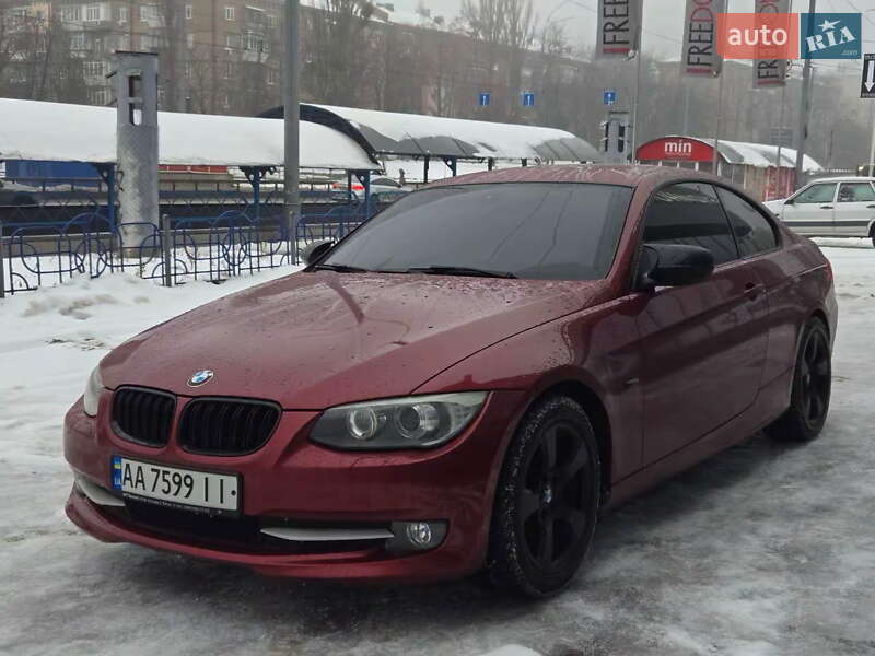 Купе BMW 3 Series 2012 в Киеве фото 3 Купе BMW 3 Series 2012 в Киеве