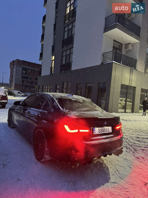 Седан BMW 3 Series 2013 в Ужгороде фото 40 Седан BMW 3 Series 2013 в Ужгороде