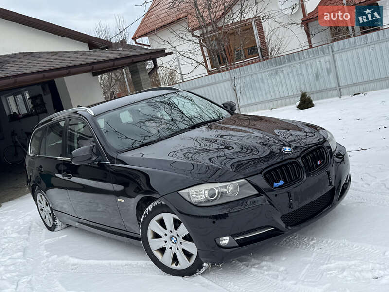 Универсал BMW 3 Series 2010 в Глыбокой
