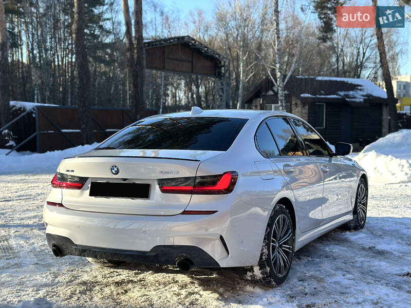 Седан BMW 3 Series 2022 в Киеве
