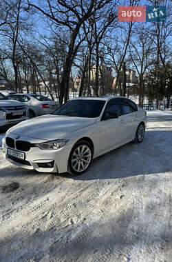 Седан BMW 3 Series 2014 в Киеве