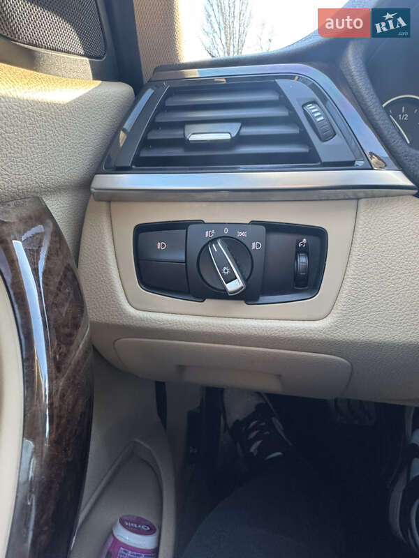 Седан BMW 3 Series 2014 в Киеве